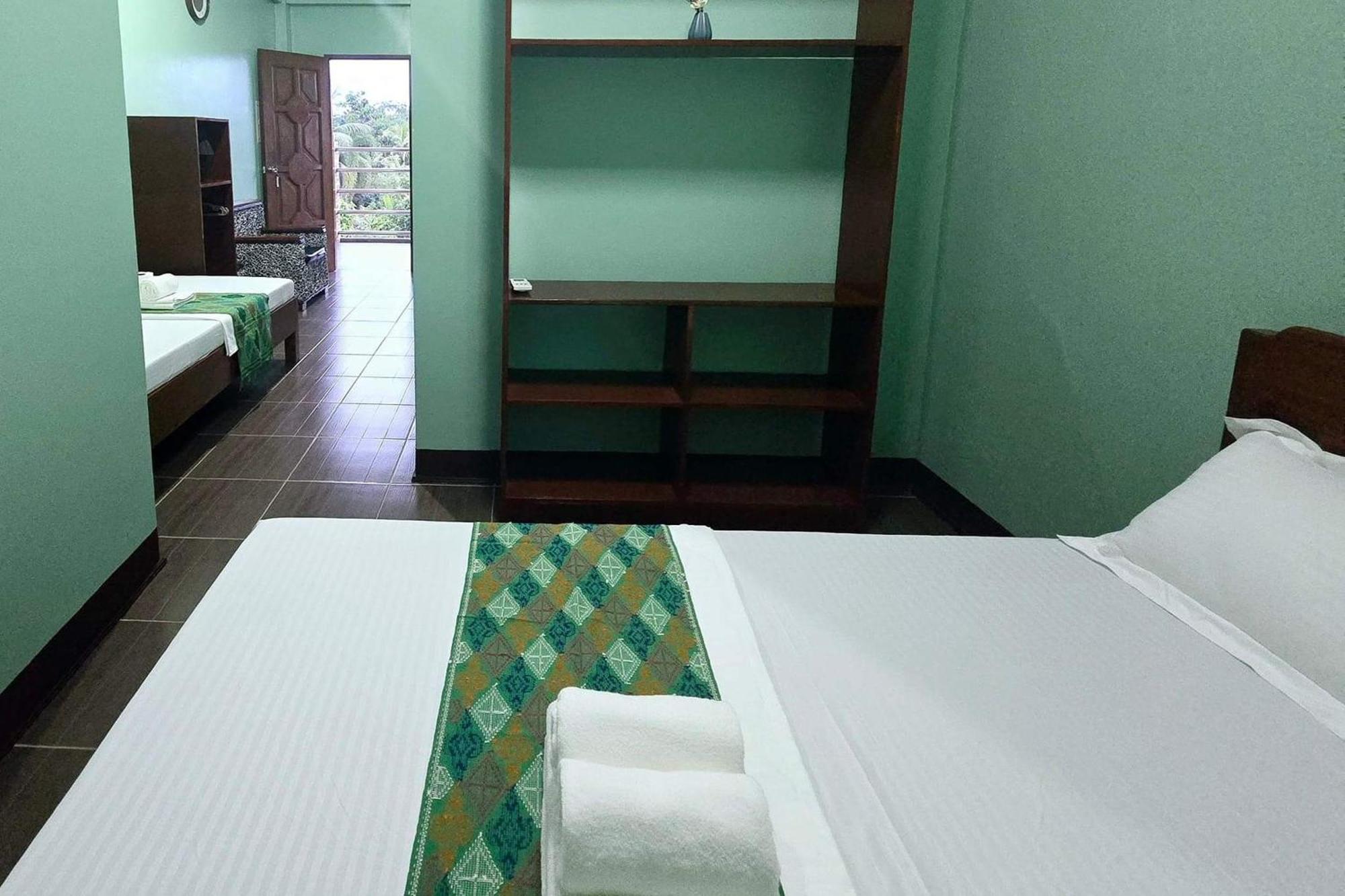 Nober Pension House City Center Puerto Princesa Exterior foto